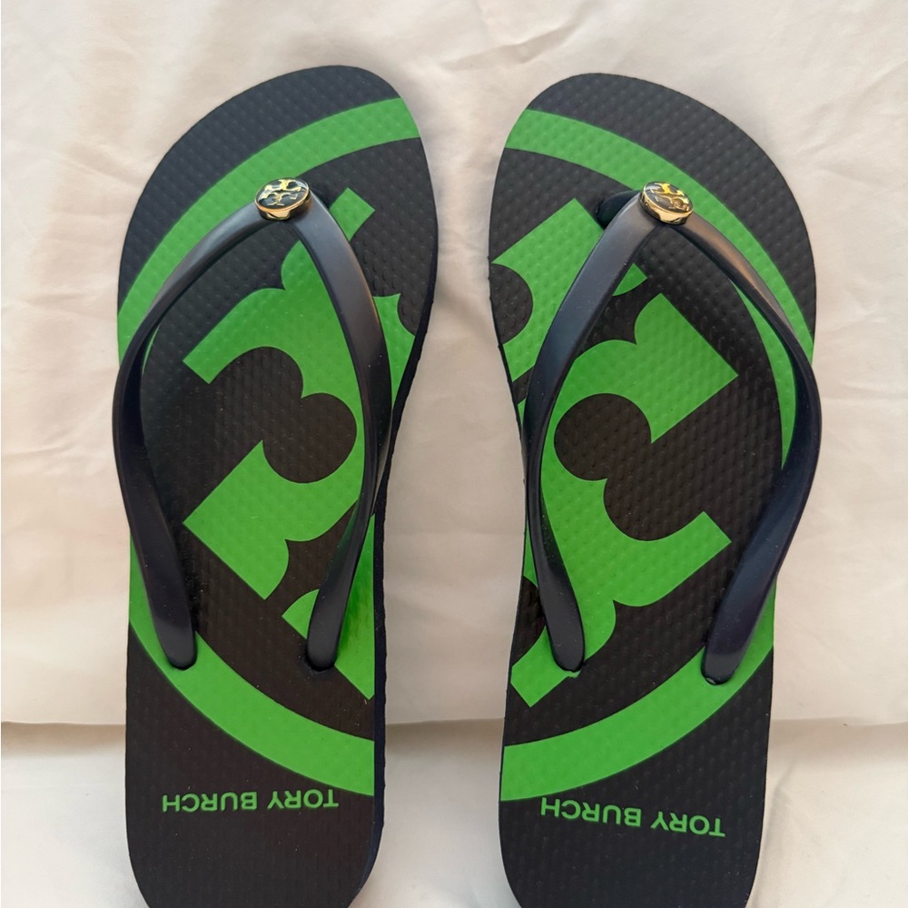 Tory Burch Navy and Kelly Green Logo Flip Flops